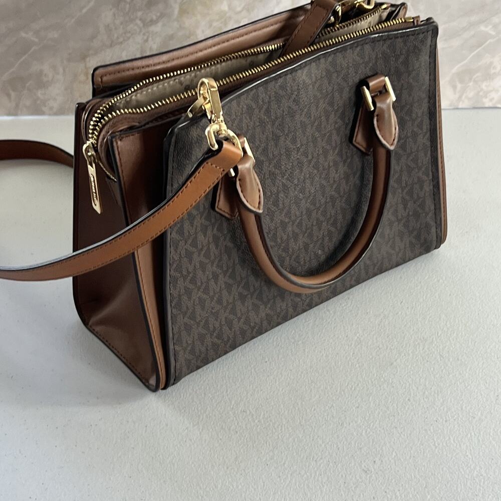 Michael Kors Medium Satchel Crossbody Purse Top Handles Brown Leather Gold Hope - Picture 5 of 10